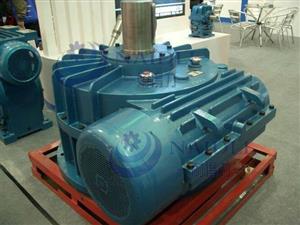 二次包絡減速機